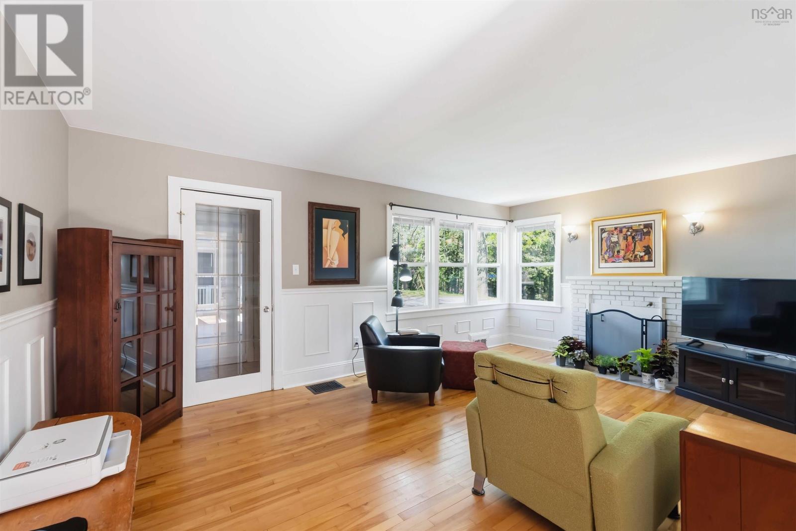 Property 33 of 34 of 51 Hillside Avenue