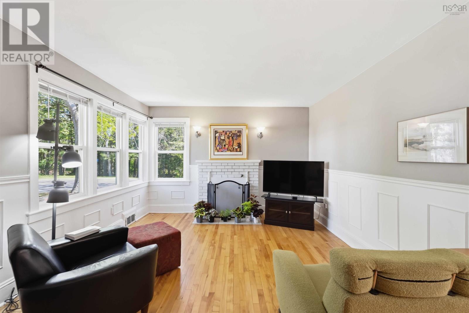 Property 8 of 34 of 51 Hillside Avenue