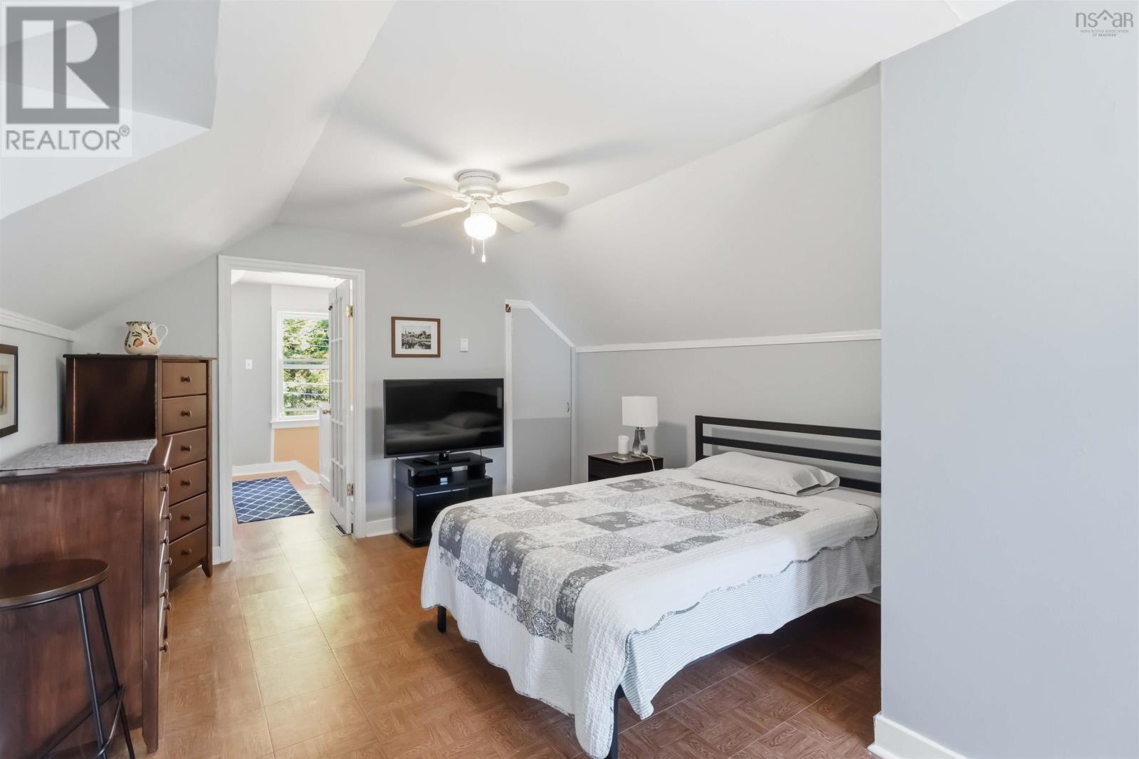 Property 7 of 34 of 51 Hillside Avenue