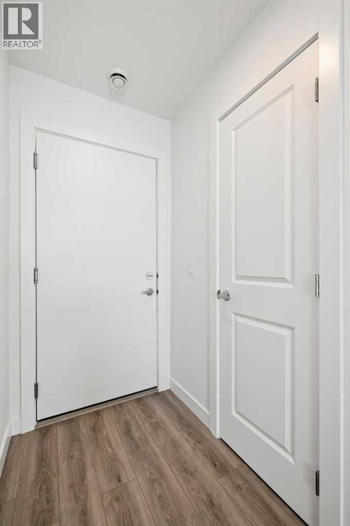 848 83 Street SW - 42