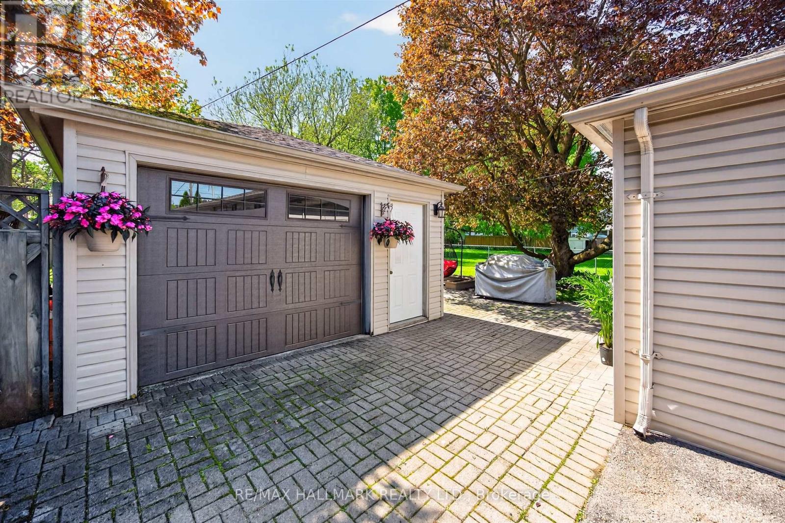84 PARK DRIVE - 41