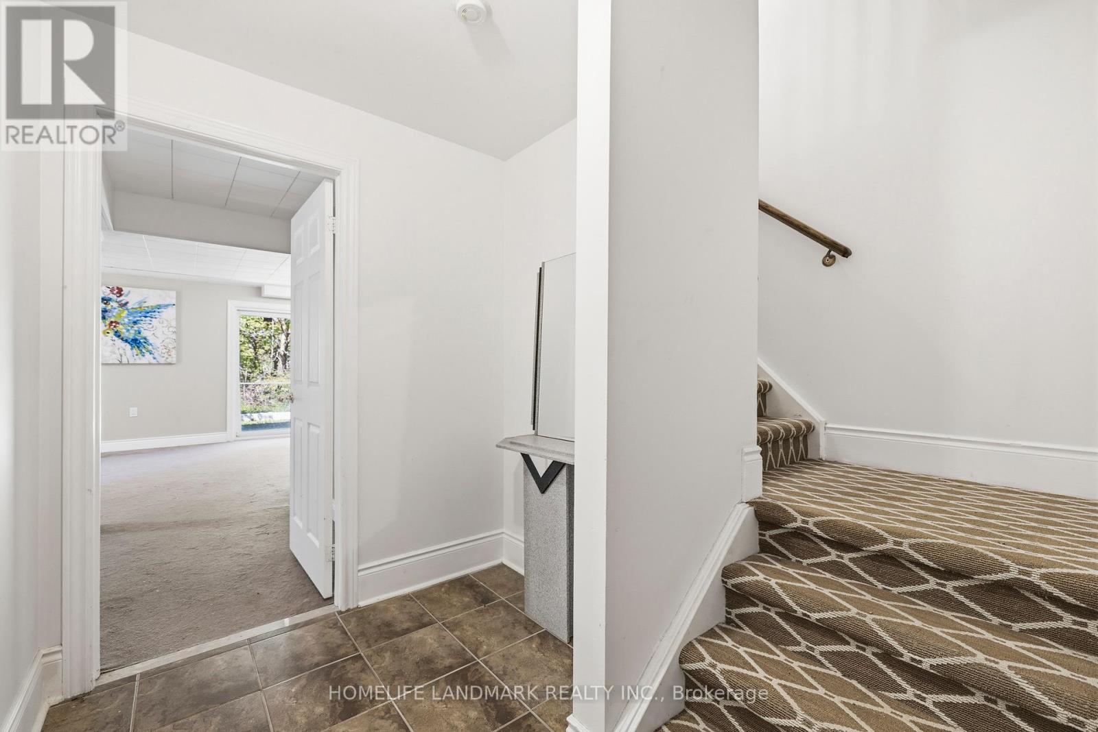 166 TOWER HILL ROAD - 31