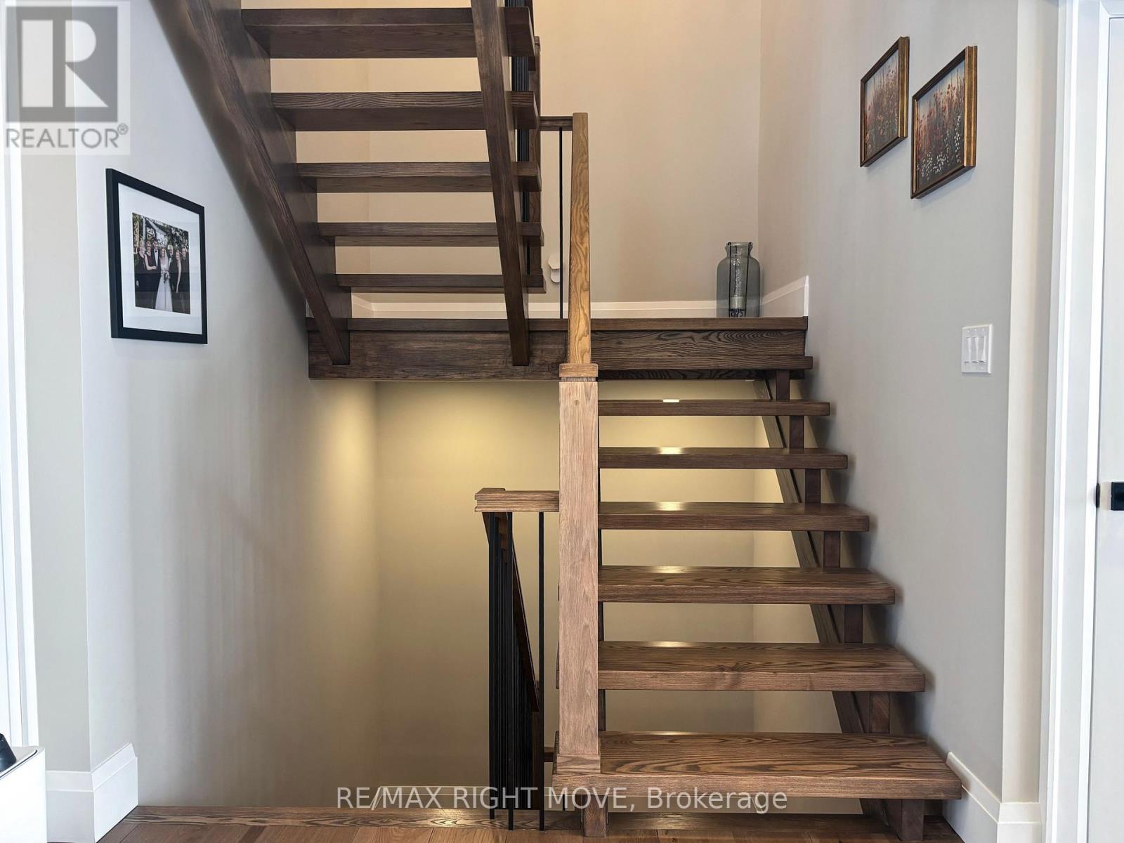 1189 WOODLAND DRIVE - 20