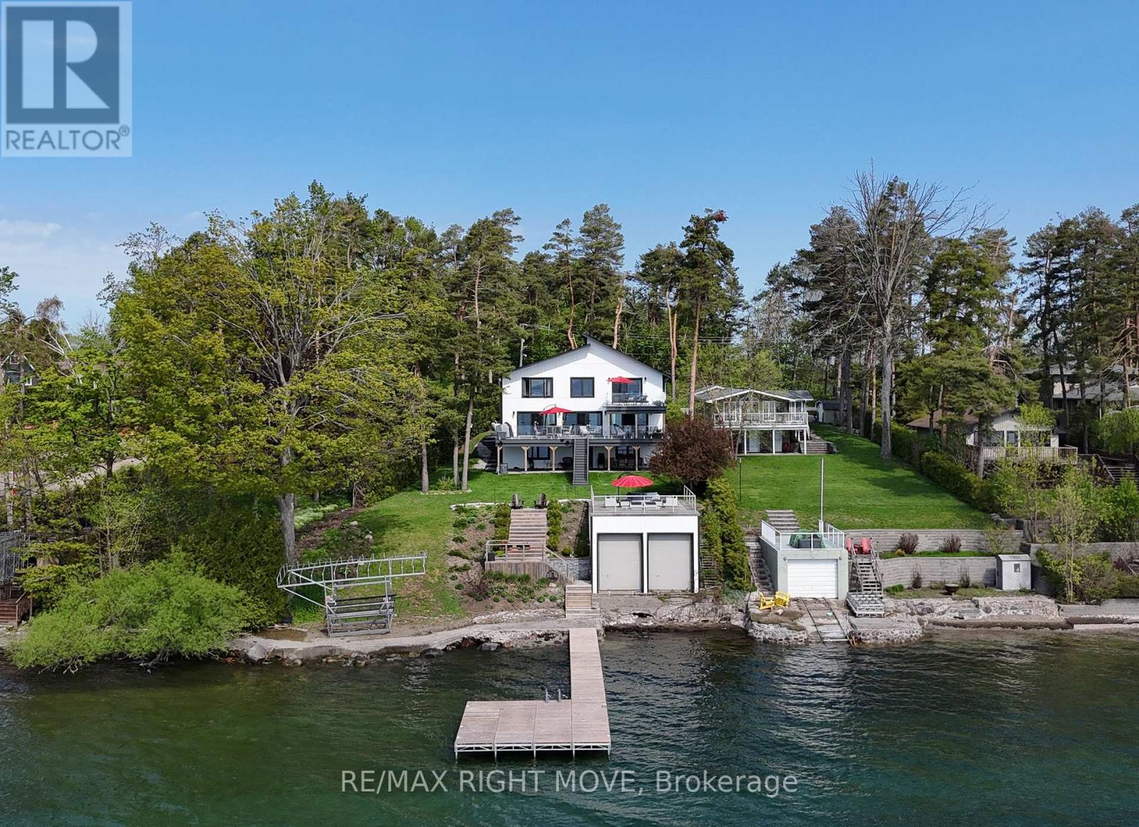 1189 WOODLAND DRIVE - Image 3