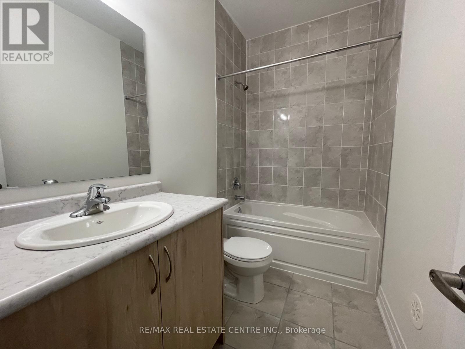 86 SALINA STREET - 12