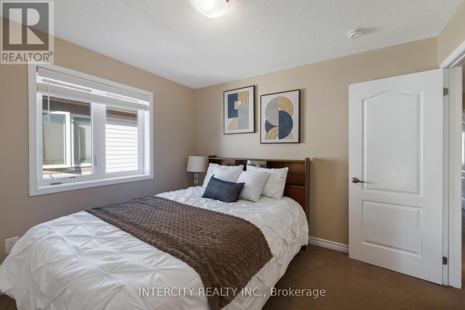 19 ENFORD CRESCENT - 38