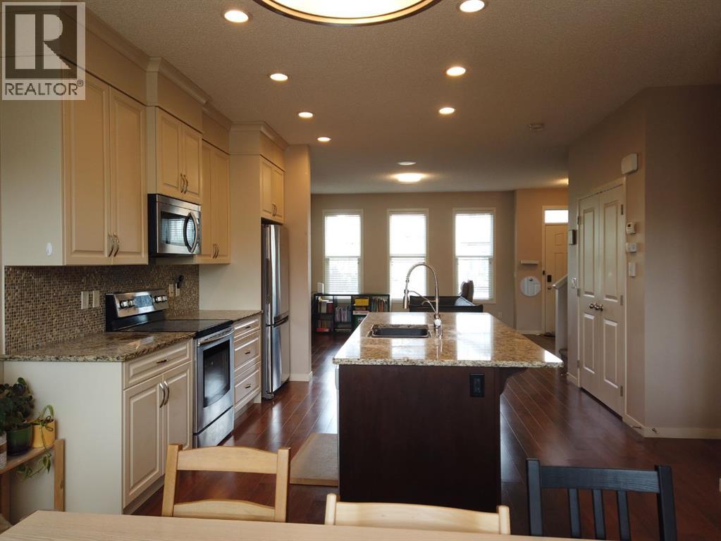 2064 New Brighton Grove SE — photo 10