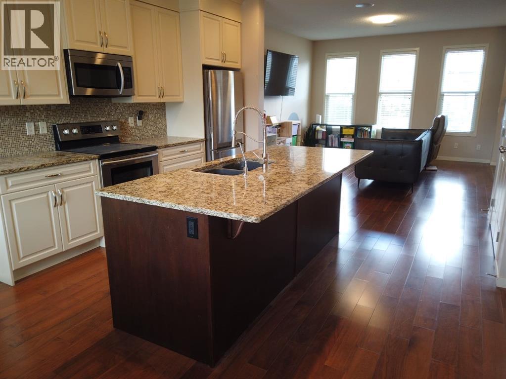 2064 New Brighton Grove SE — photo 12