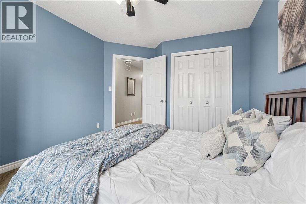 124 RIDGE TOP Crescent - 29