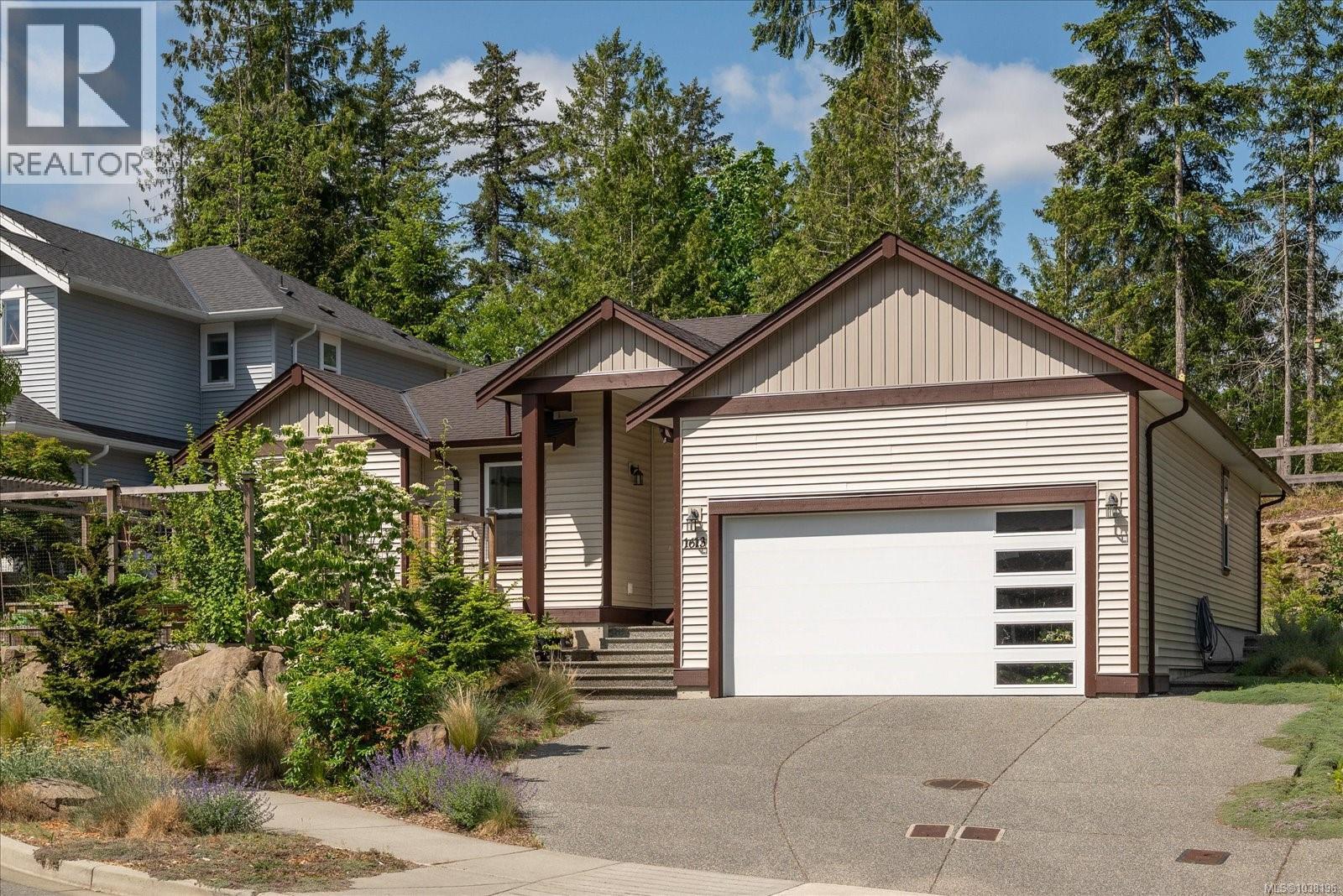 1613 Roberta Rd S - 34