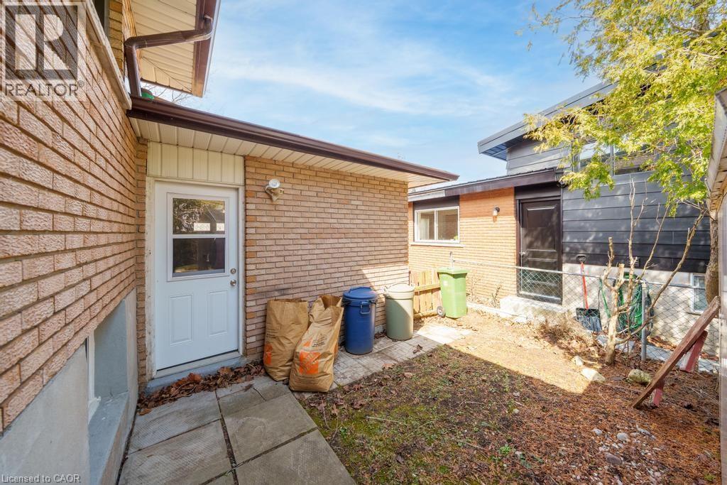 19 GLEN FOREST Drive - 46