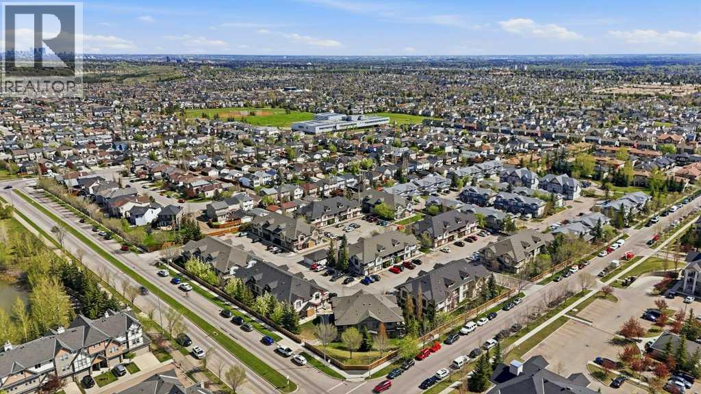 #106 31 Everridge Square SW - 29