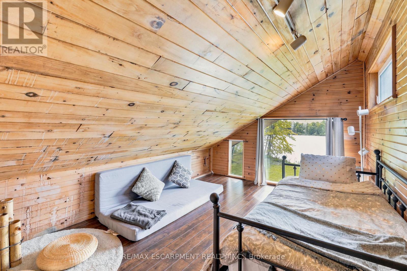 678 CHANTLER ROAD - 40