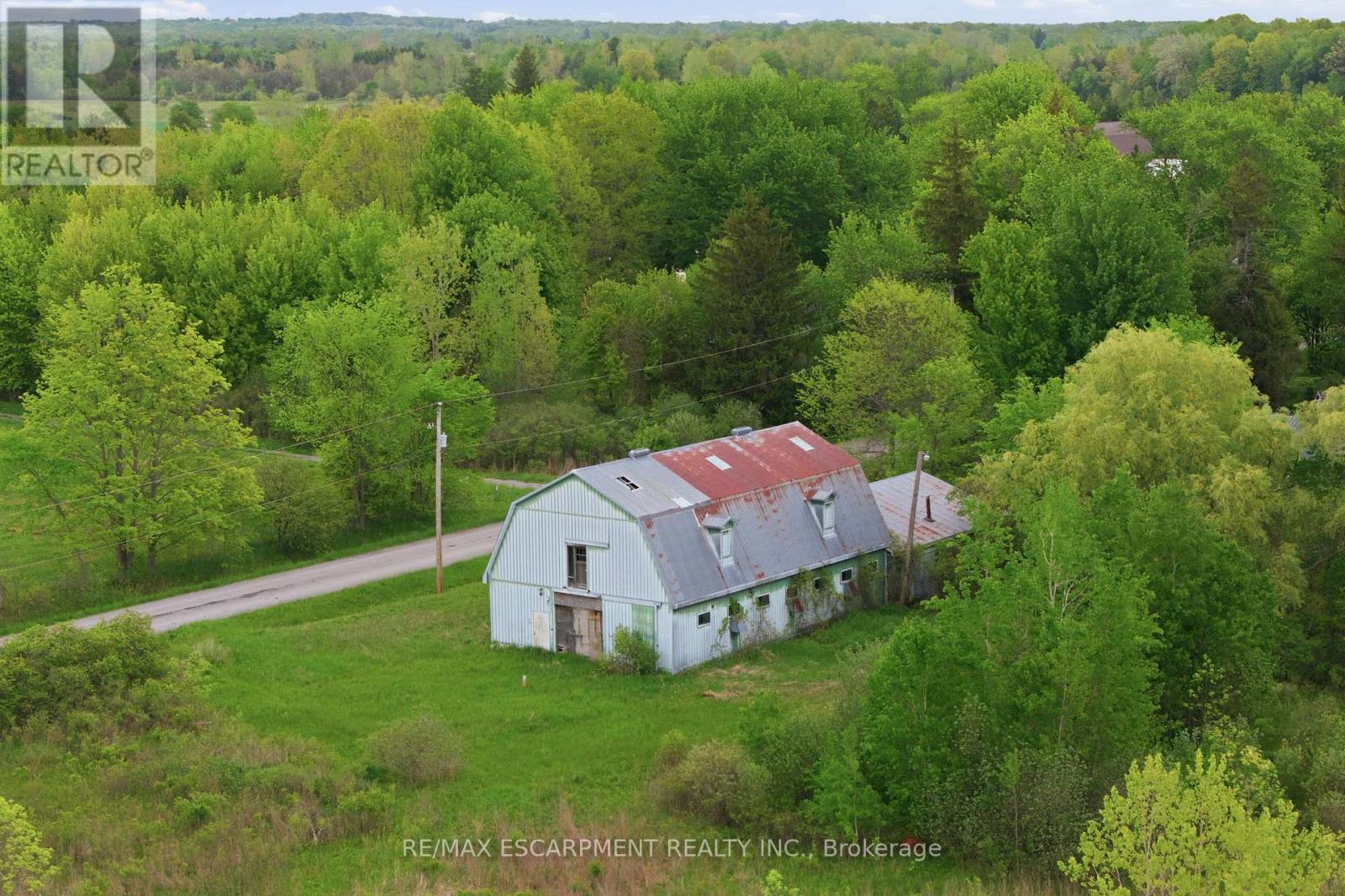 678 CHANTLER ROAD - 48