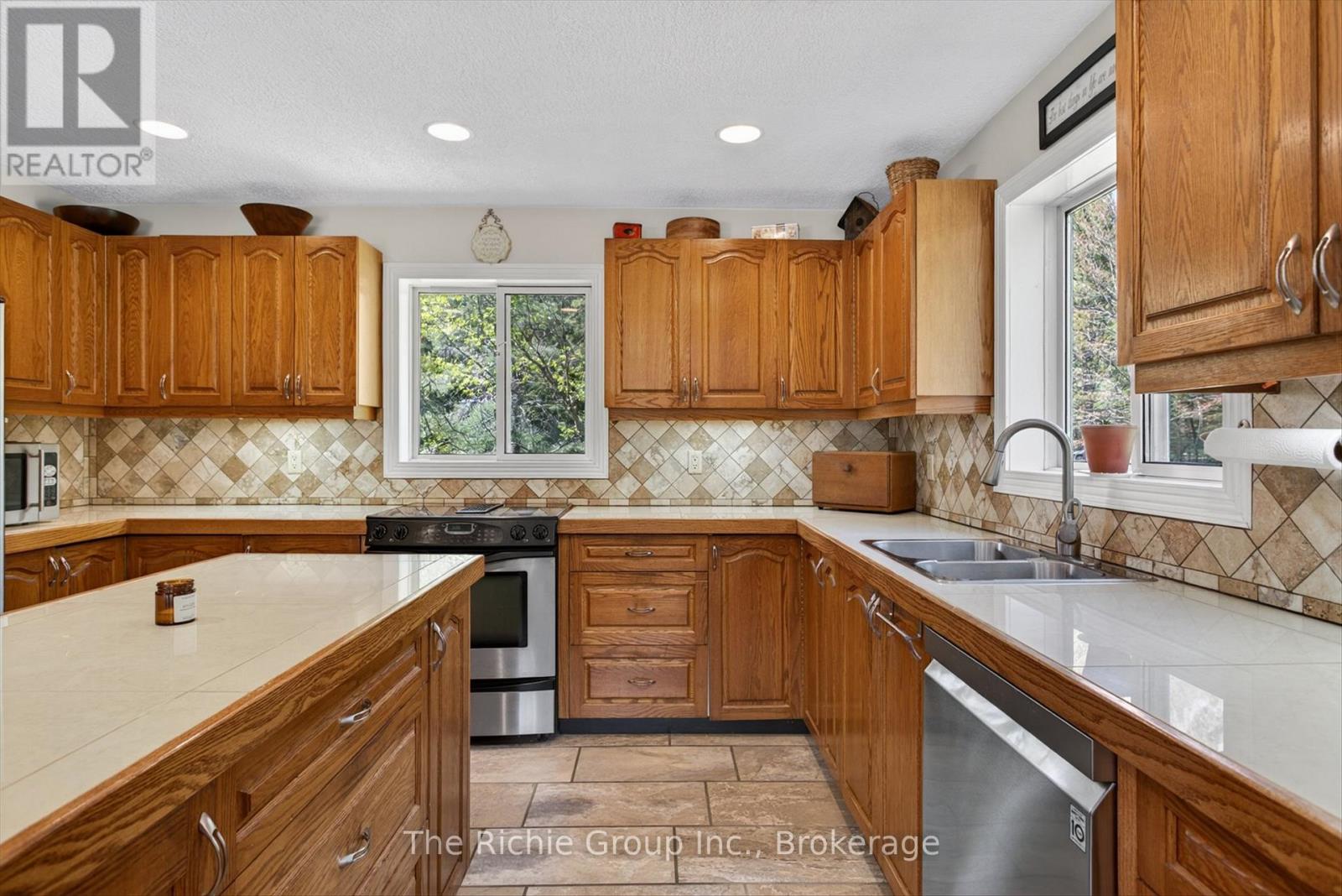 1345 SOUTH WILBERFORCE ROAD - 13