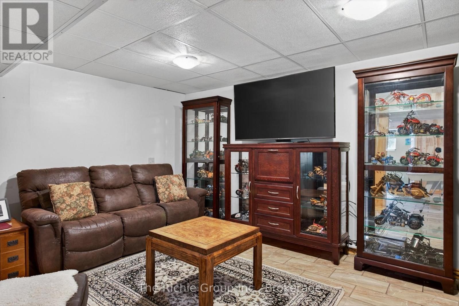 1345 SOUTH WILBERFORCE ROAD - 27