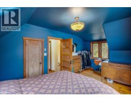 3918 Passmore Upper Road, Passmore, BC V0G2J0 Photo 28