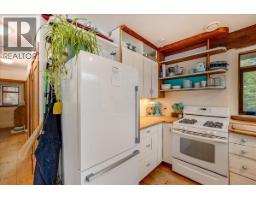 Kitchen - 3918 Passmore Upper Road, Passmore, BC V0G2J0 Photo 20