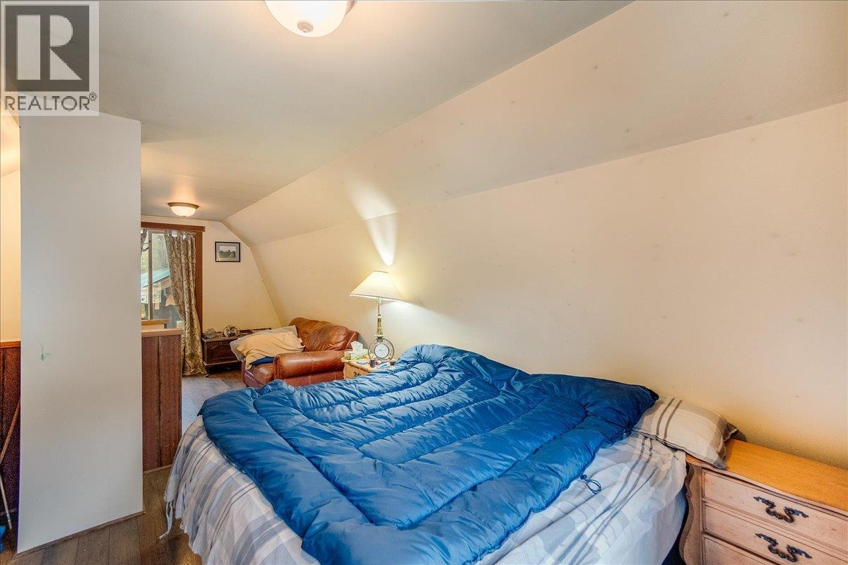 3918 PASSMORE UPPER Road - 82
