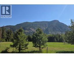 3918 Passmore Upper Road, Passmore, BC V0G2J0 Photo 90
