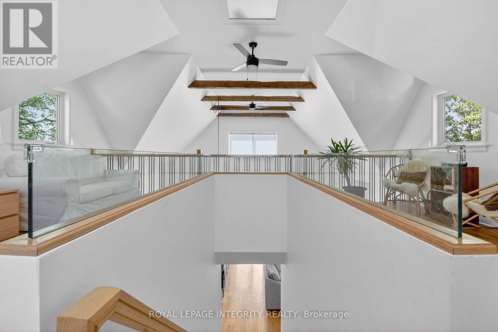 336 BROADWAY STREET W - 27