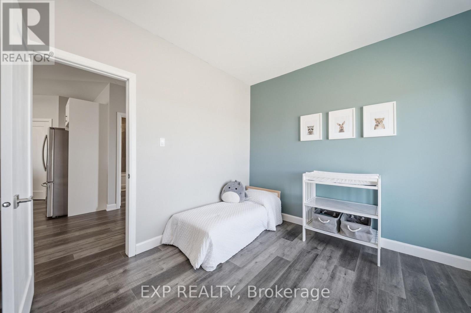 451 LANCASTER LANE - 18