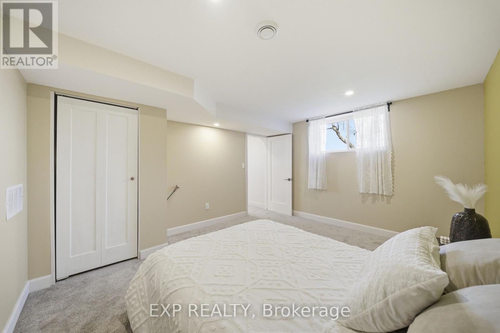 451 LANCASTER LANE - 26