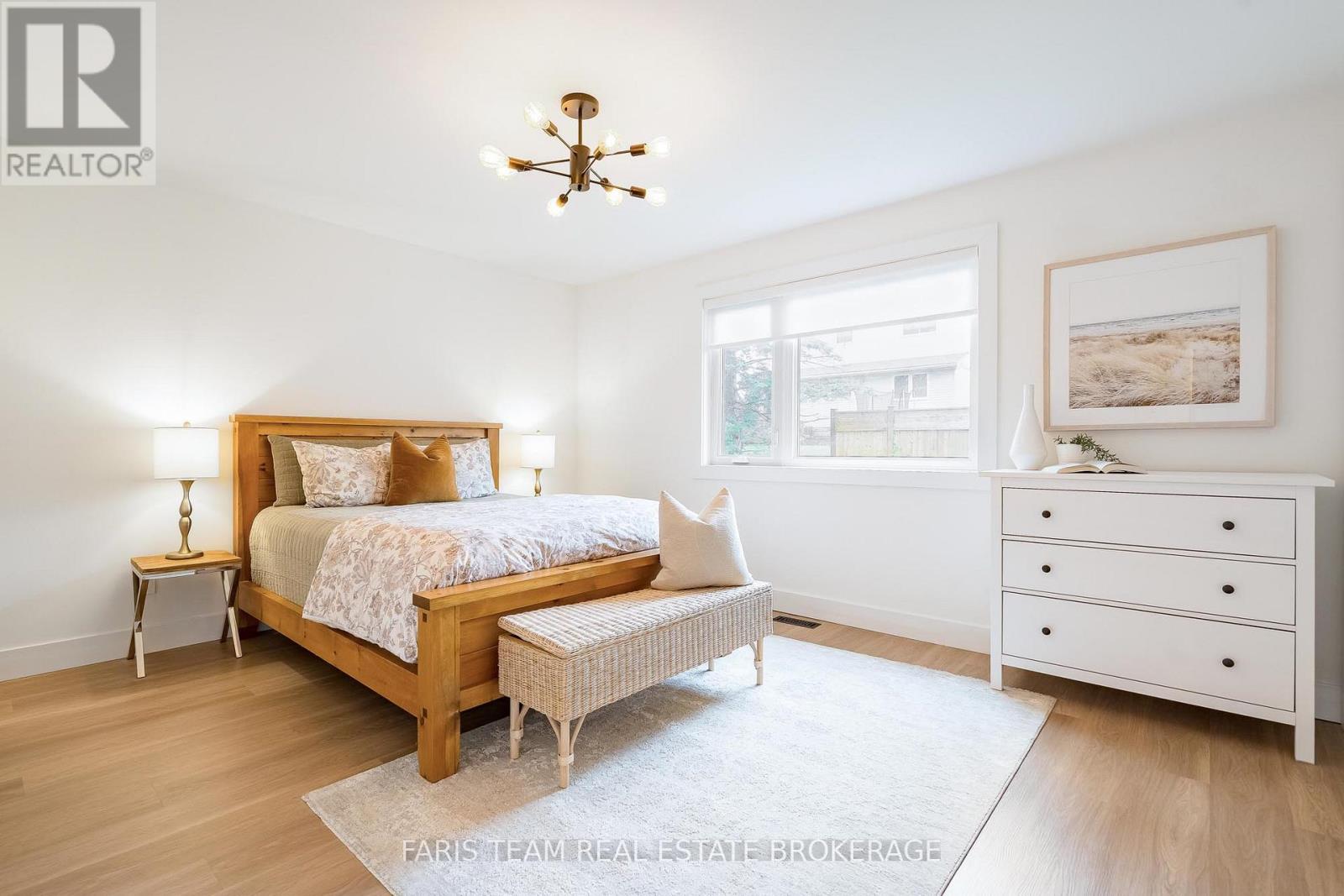 12 OREN BOULEVARD - 17