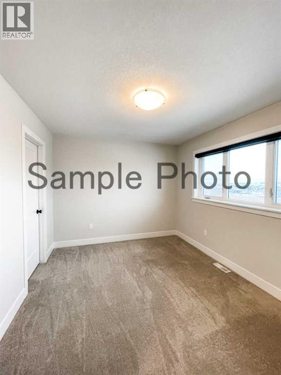 12005 54 Avenue - 16