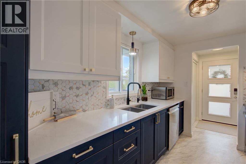 #B 626 SETTLERSFIELD Court - 13