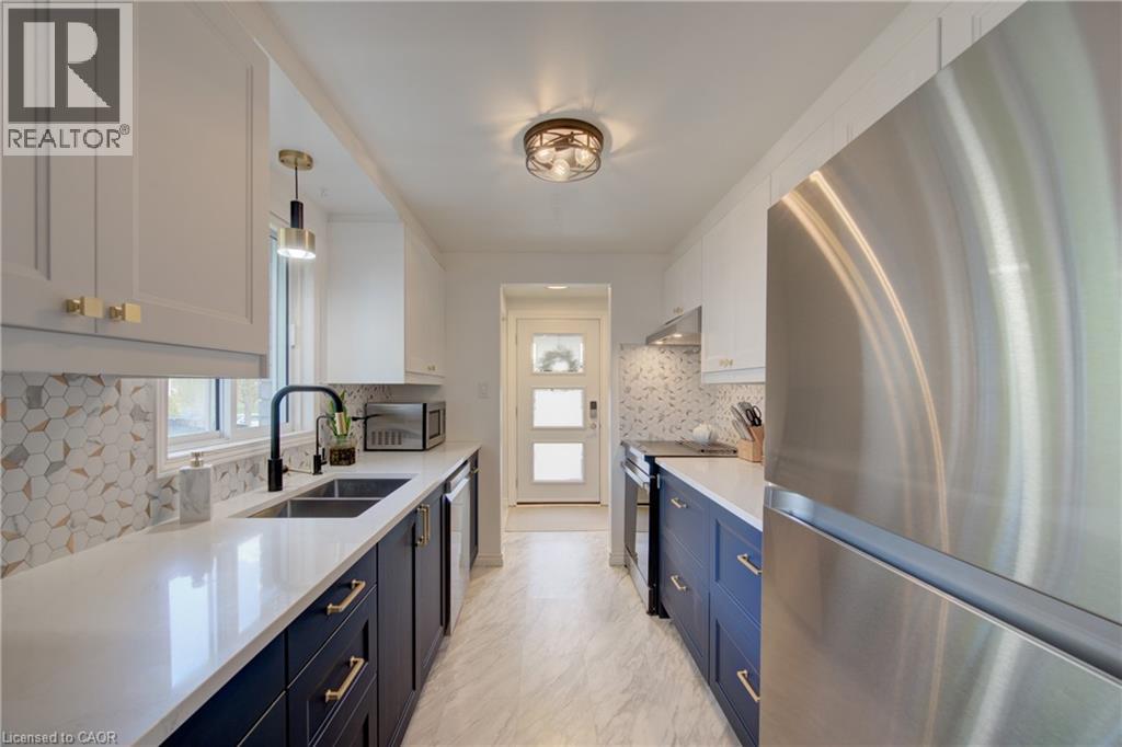 #B 626 SETTLERSFIELD Court - 17
