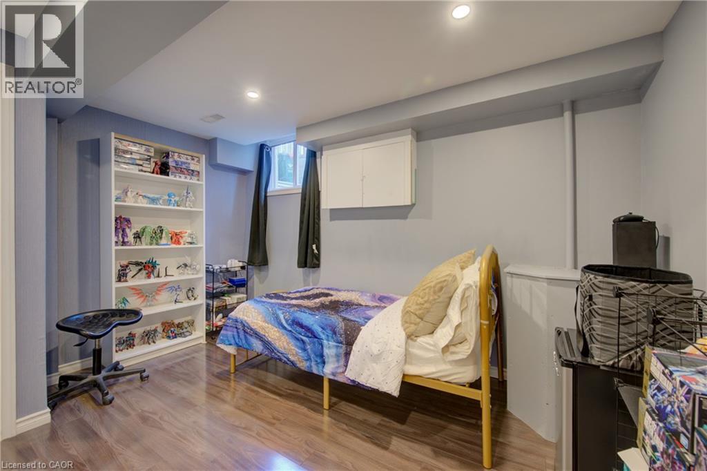 #B 626 SETTLERSFIELD Court - 35