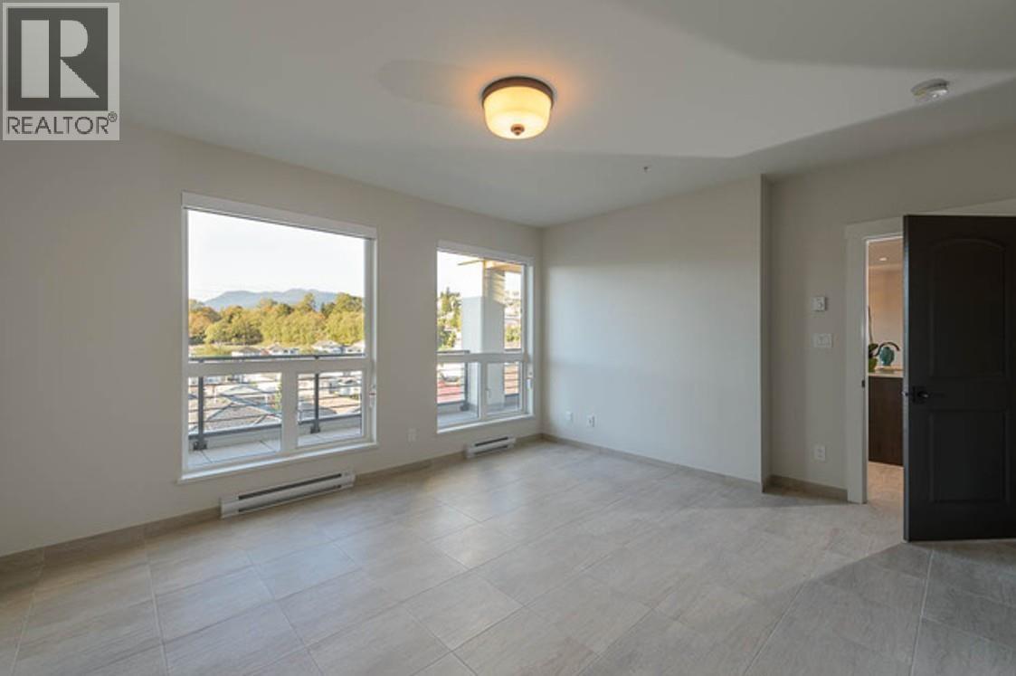 301 4721 HASTINGS STREET, Burnaby