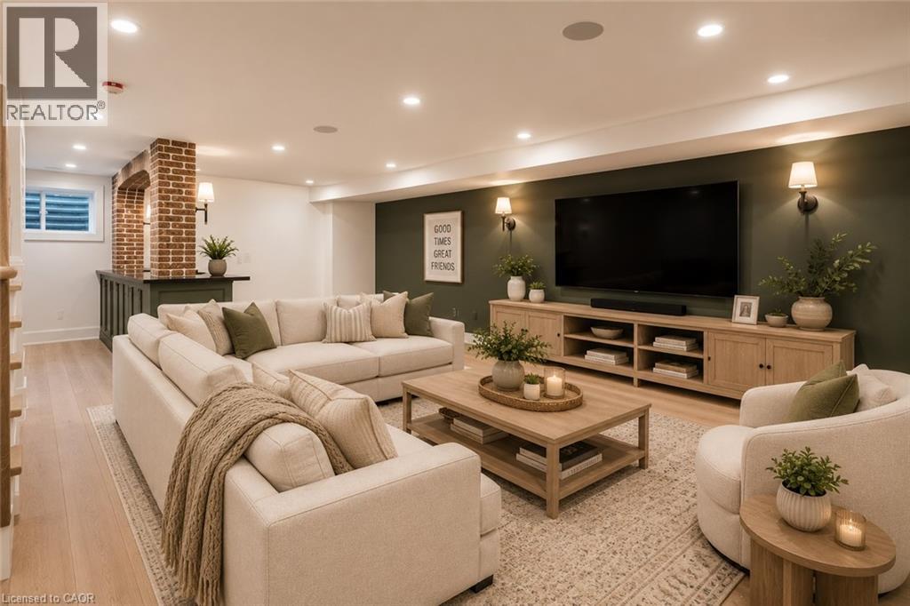 130 EDGECLIFFE Place - 44