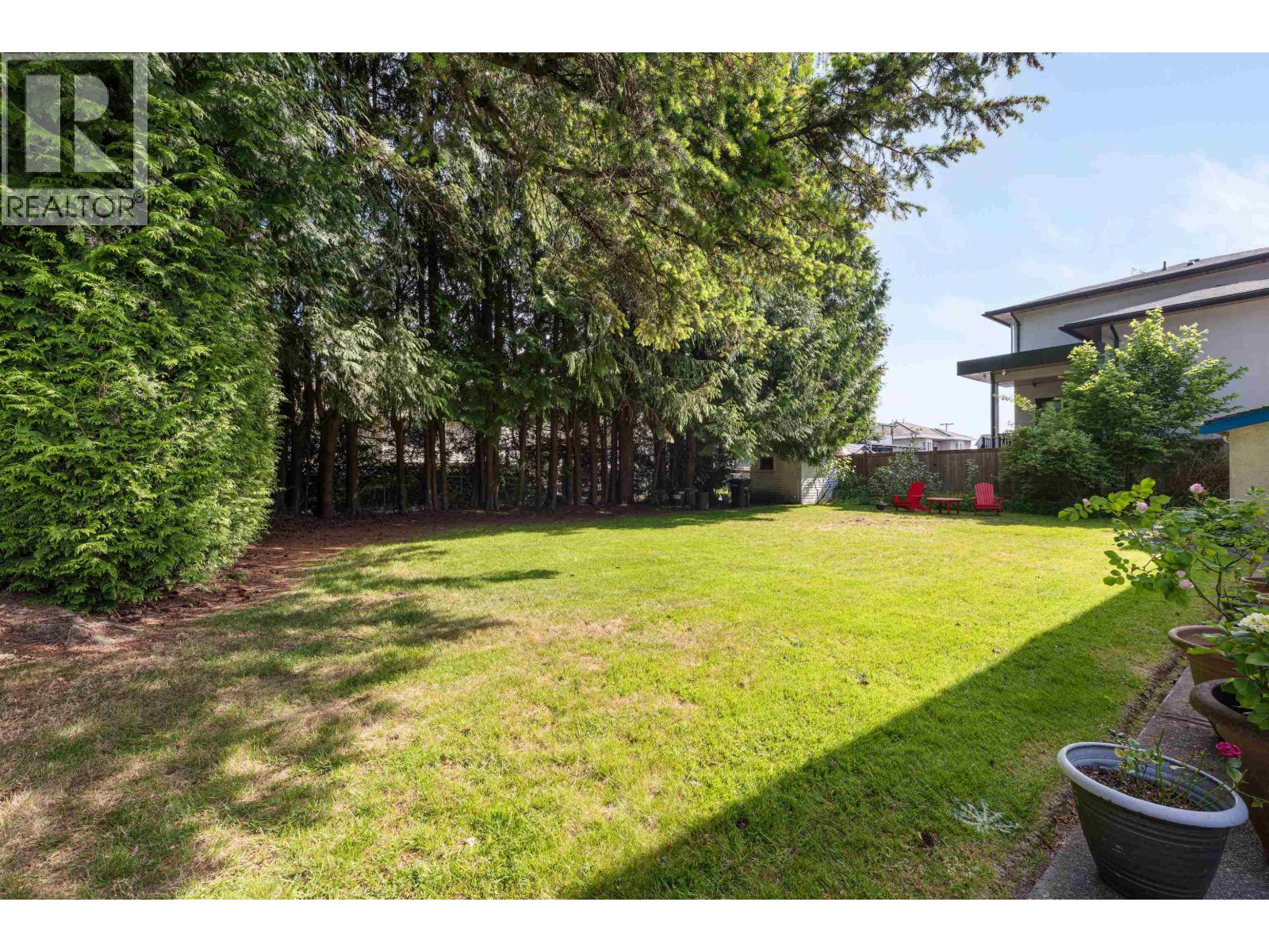 5282 INMAN AVENUE, Burnaby
