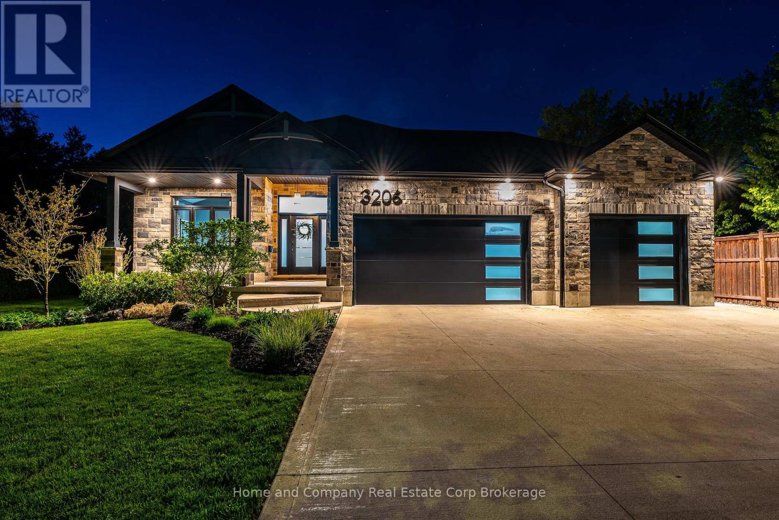 3206 VIVIAN LINE 37 STREET - 3
