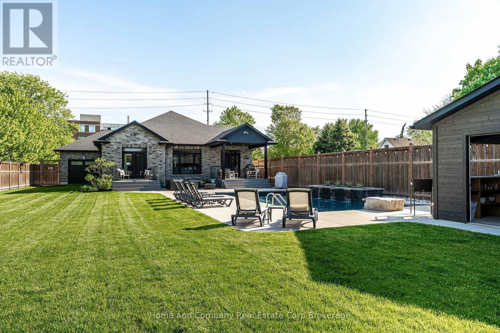 3206 VIVIAN LINE 37 STREET - 36