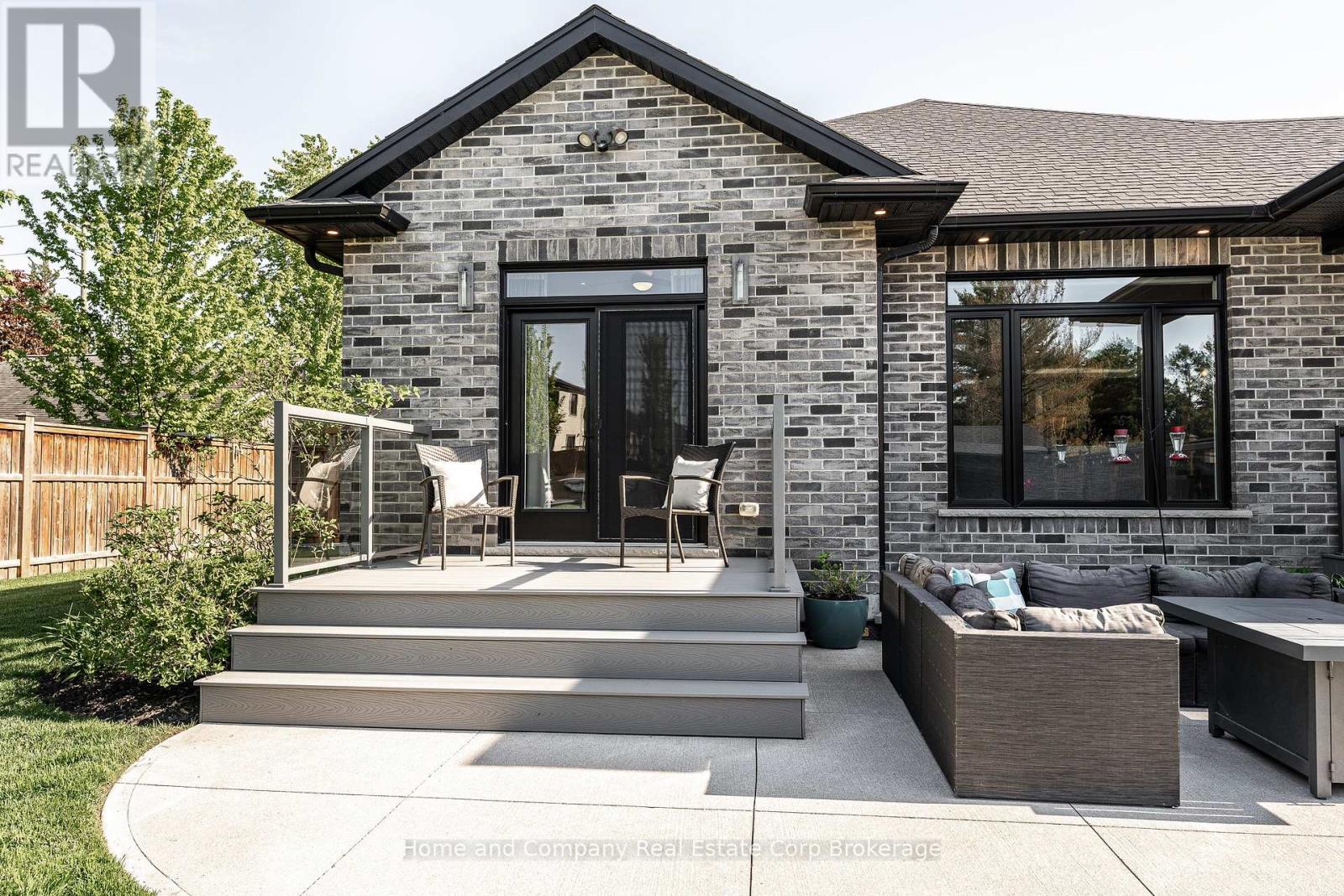 3206 VIVIAN LINE 37 STREET - 38