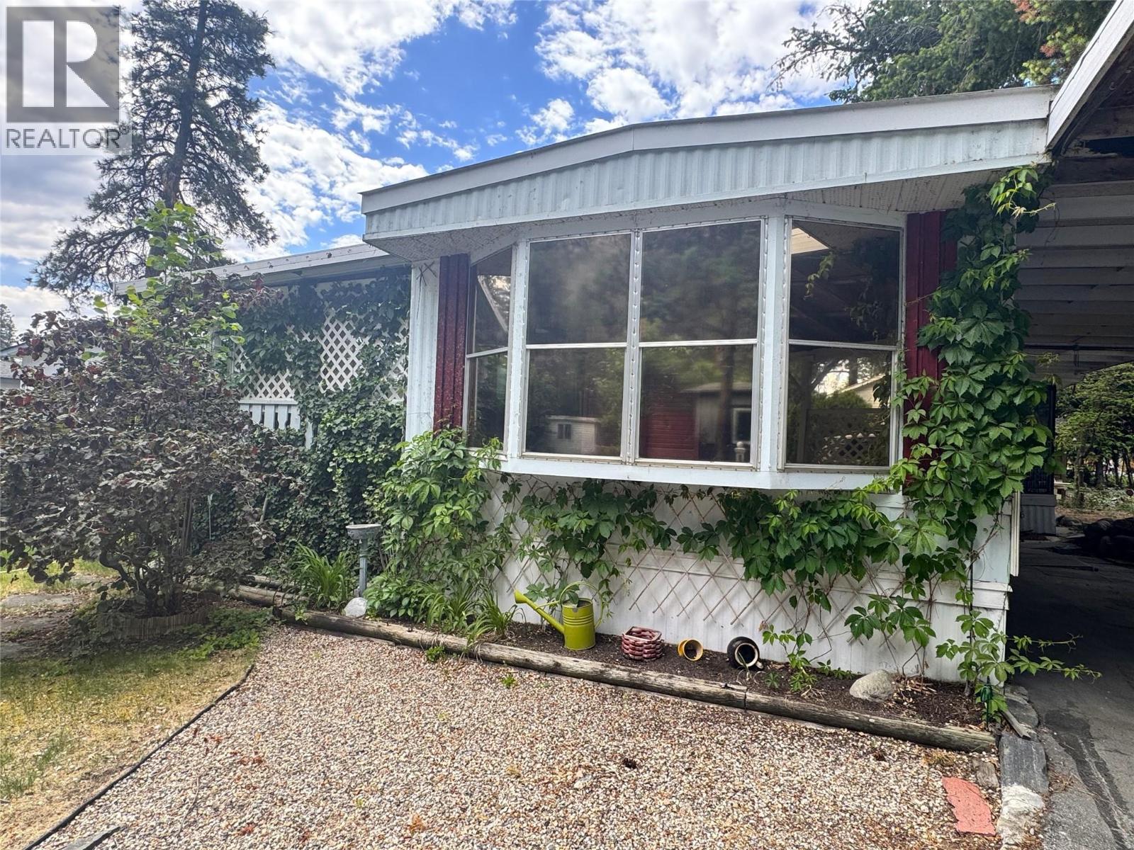 8487 97 Highway Unit# 30, Oliver