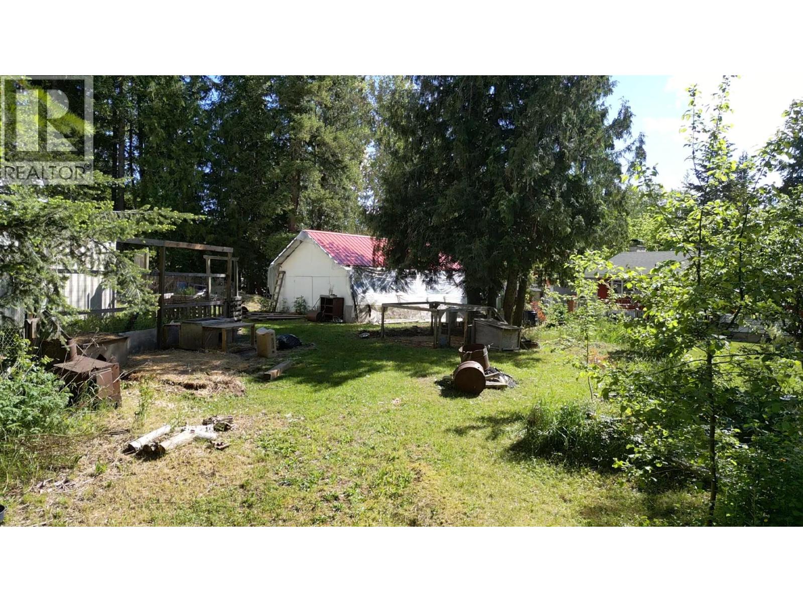 4841 5 Avenue SW - 27