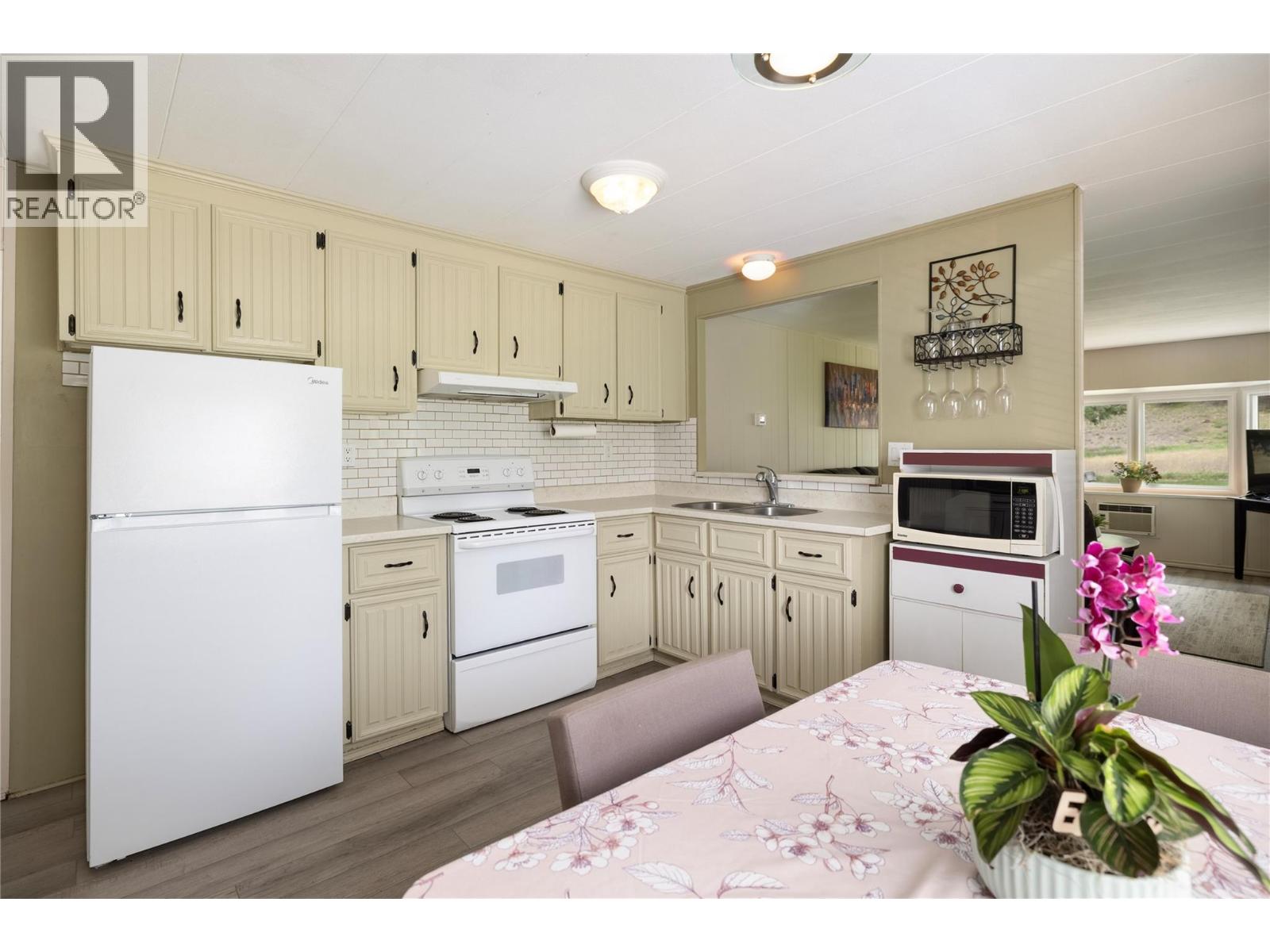 5708 Tuktakamin Road - 8