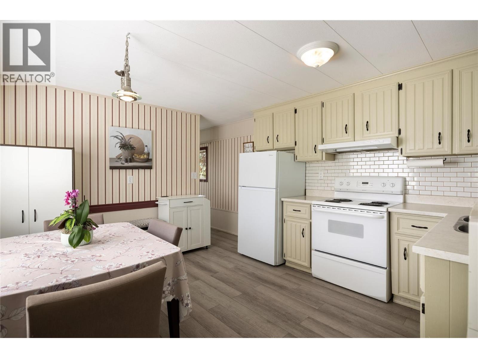 5708 Tuktakamin Road - 7