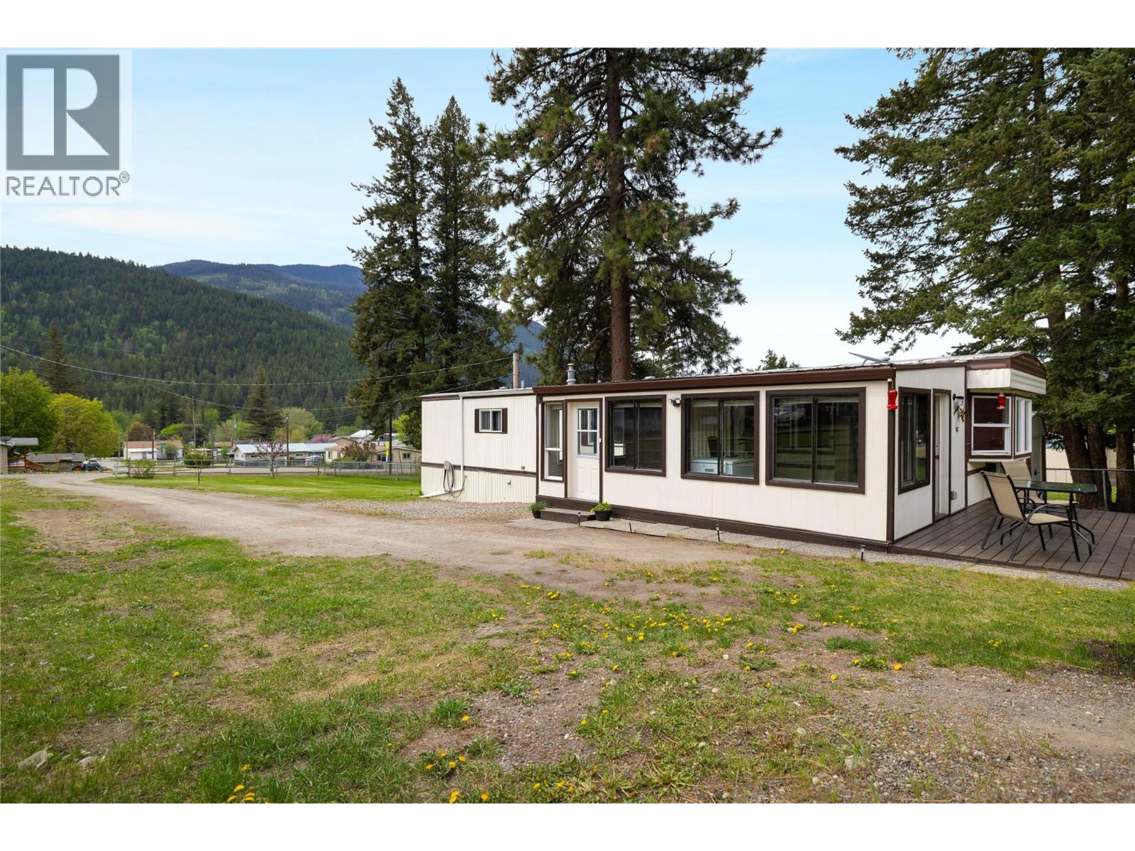 5708 Tuktakamin Road - 33