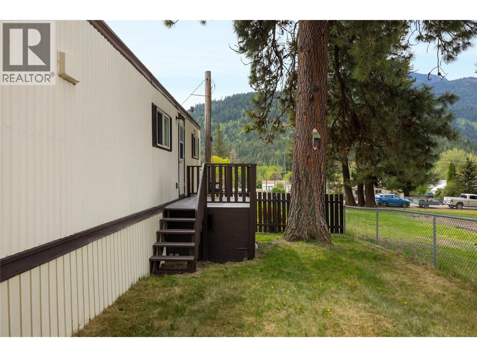 5708 Tuktakamin Road - 44