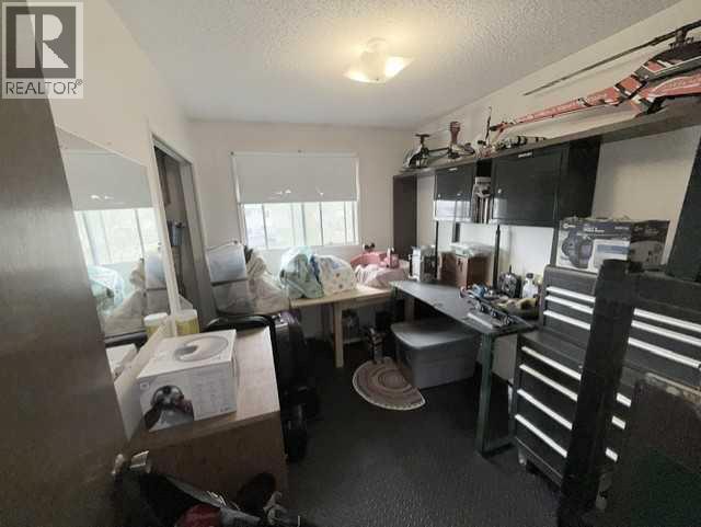 4804 47 Avenue - 13