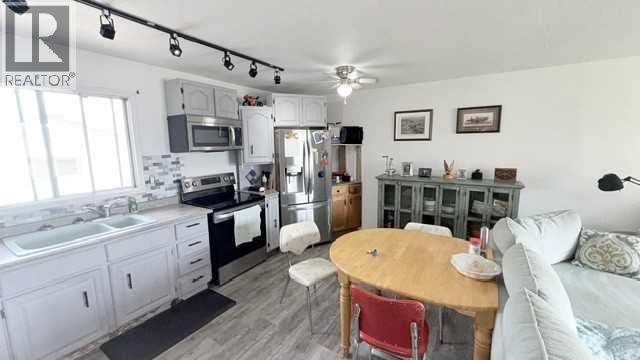 4804 47 Avenue - 6