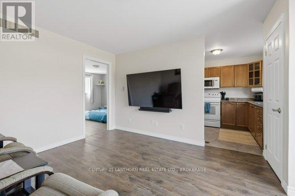 1707 COUNTY ROAD 27 - 33