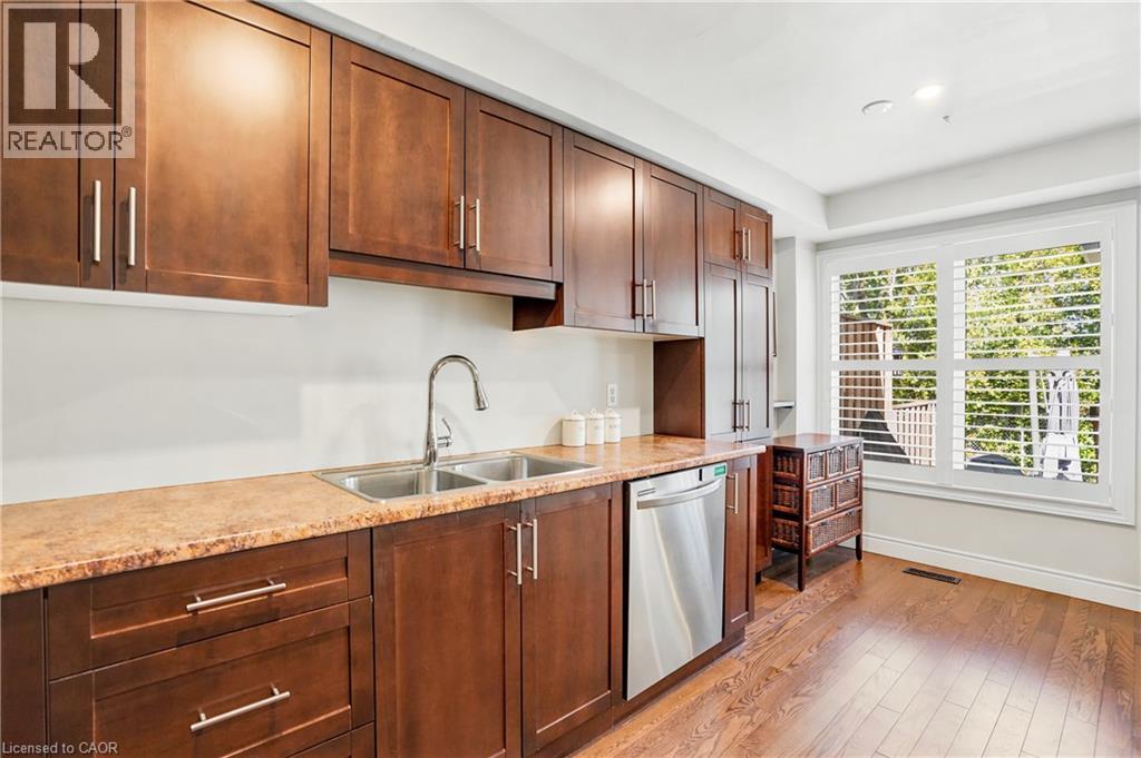 #16 2215 CLEAVER Avenue - 10