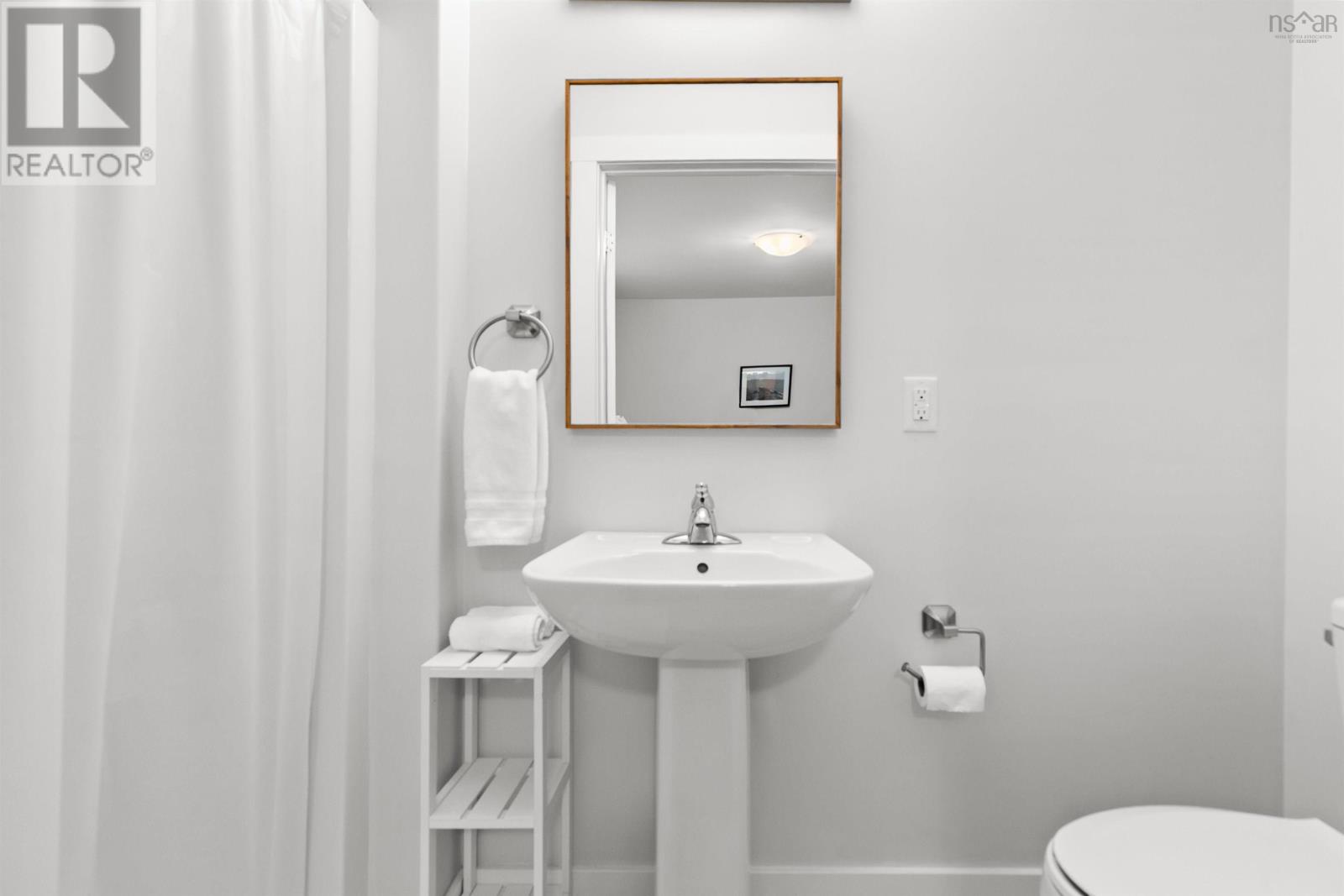 260 Nadia Drive - 28