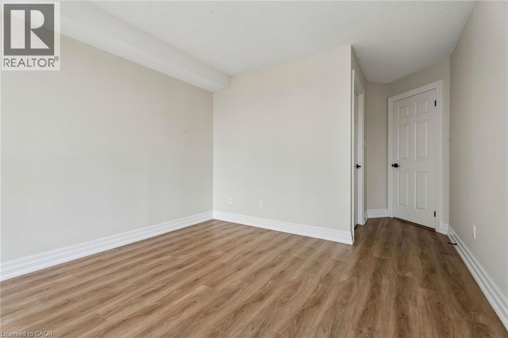 #1304 67 CAROLINE Street S - 39